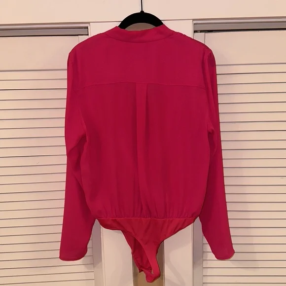 Aritzia Babaton Longsleeve Wrap Bodysuit - Picture 3 of 6